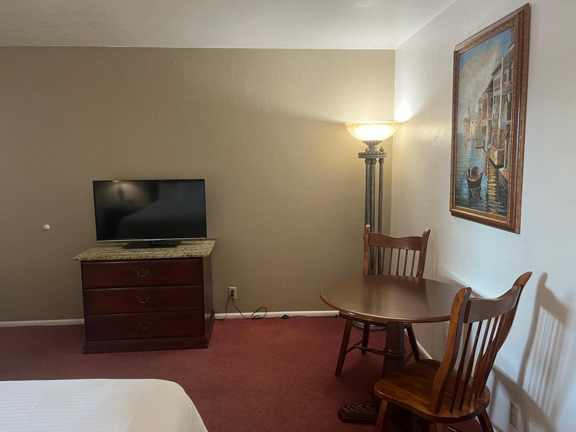 Delano Motel & Rv Park Beaver Pokój zdjęcie